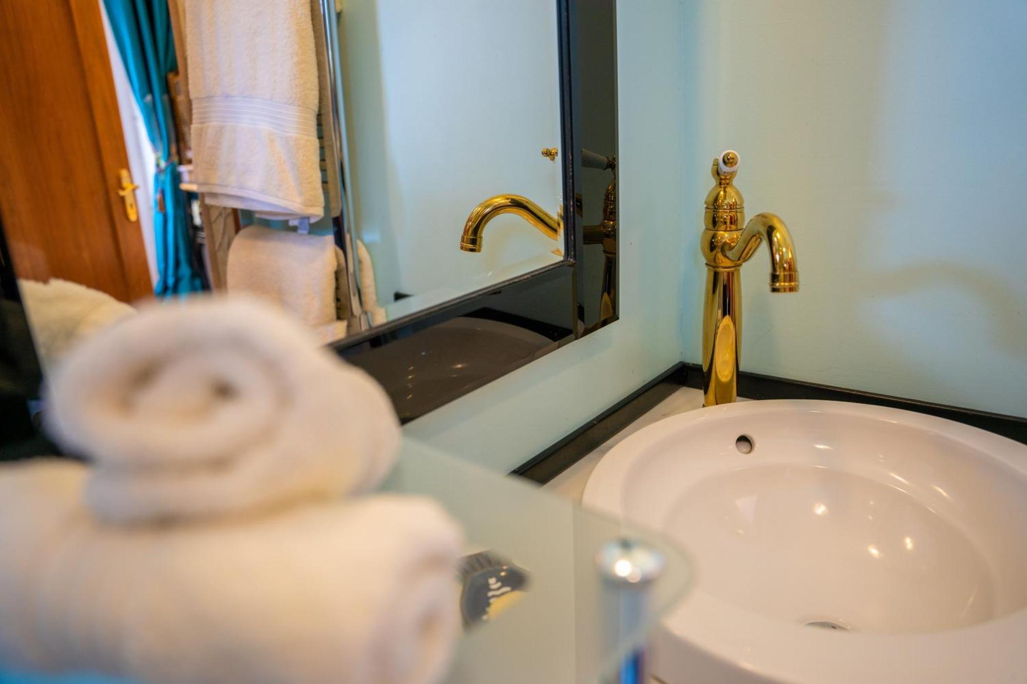 Ferndale Luxury Boutique Bed & Breakfast Кил Экстерьер фото