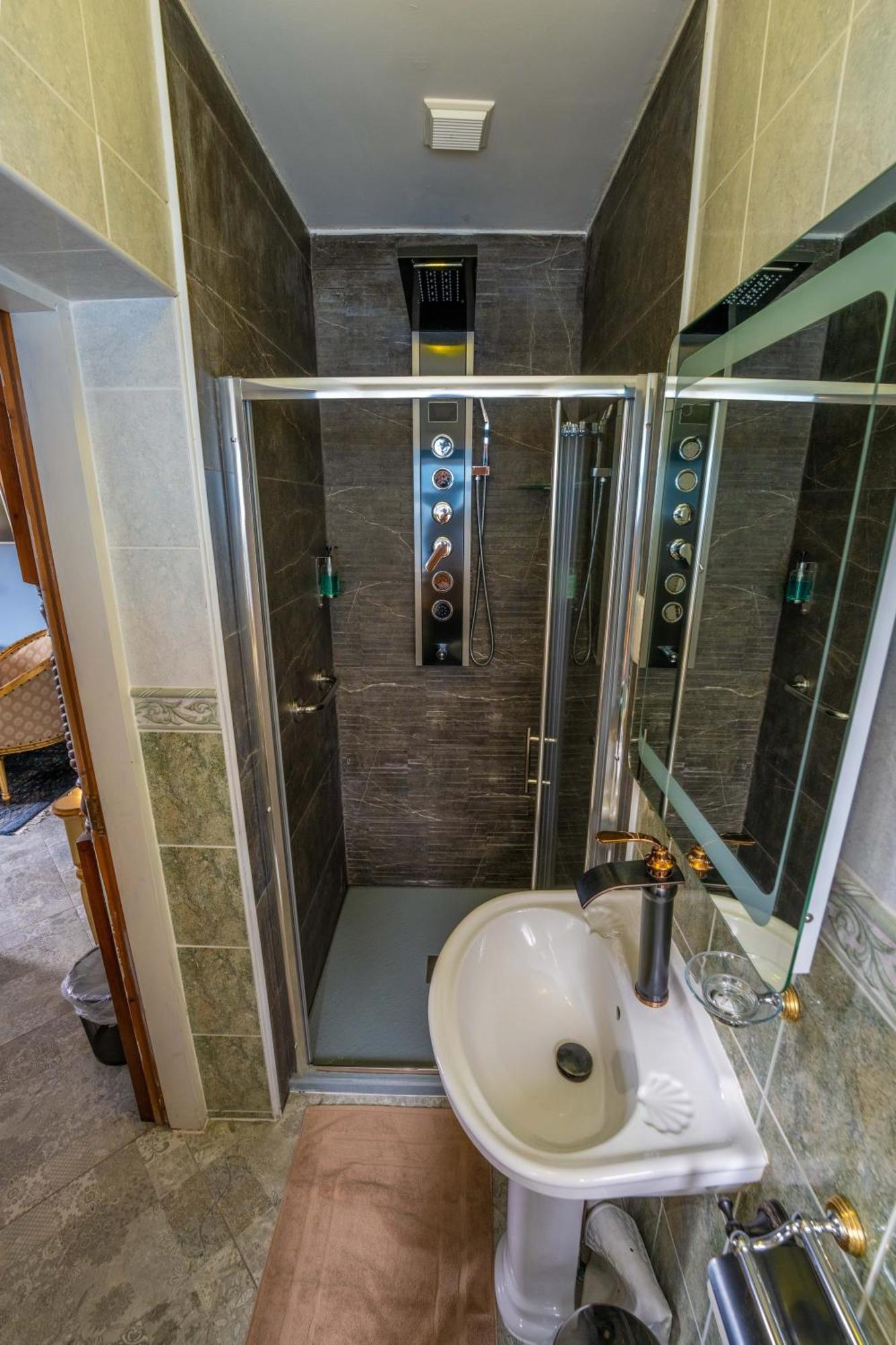 Ferndale Luxury Boutique Bed & Breakfast Кил Экстерьер фото